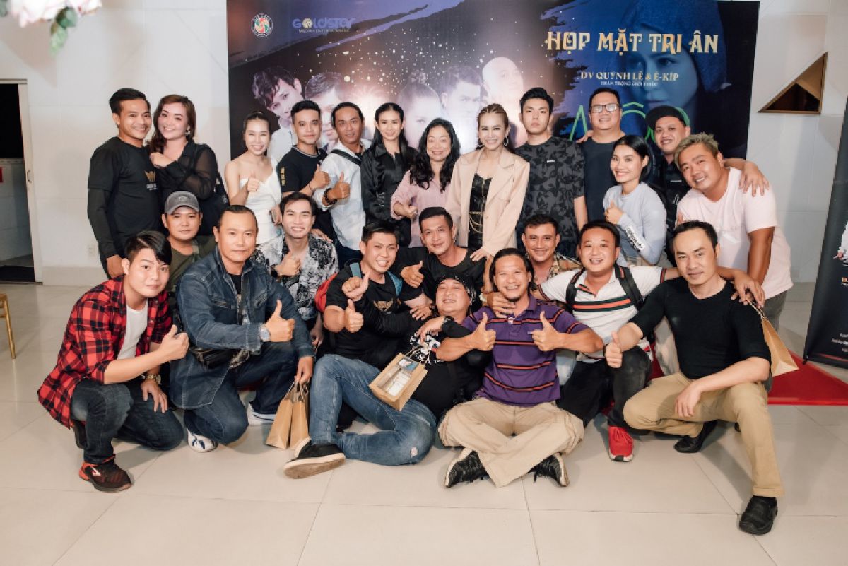 Quỳnh Lê song hành cùng nhóm Saigon Legend Stunt trên hành trình xây dựng hình ảnh "đả nữ"