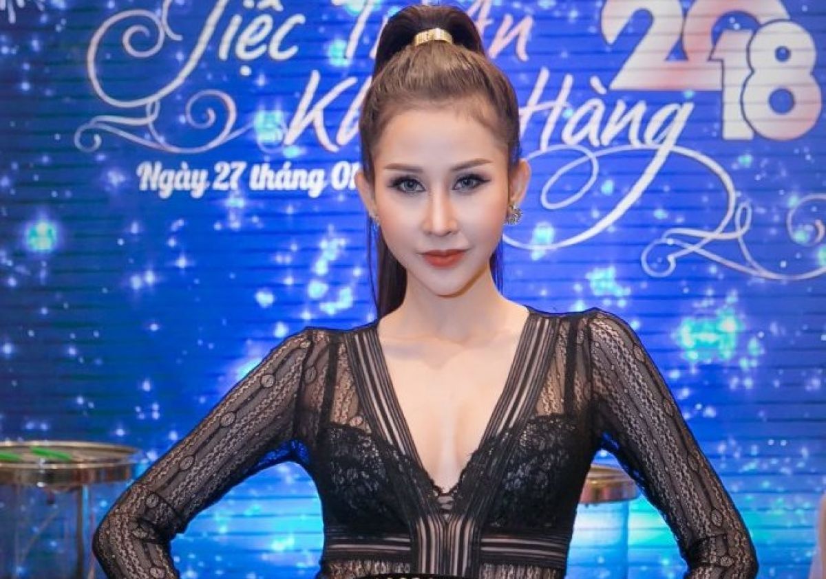 Hoa hậu Chi Nguyễn sexy, cá tính tại sự kiện