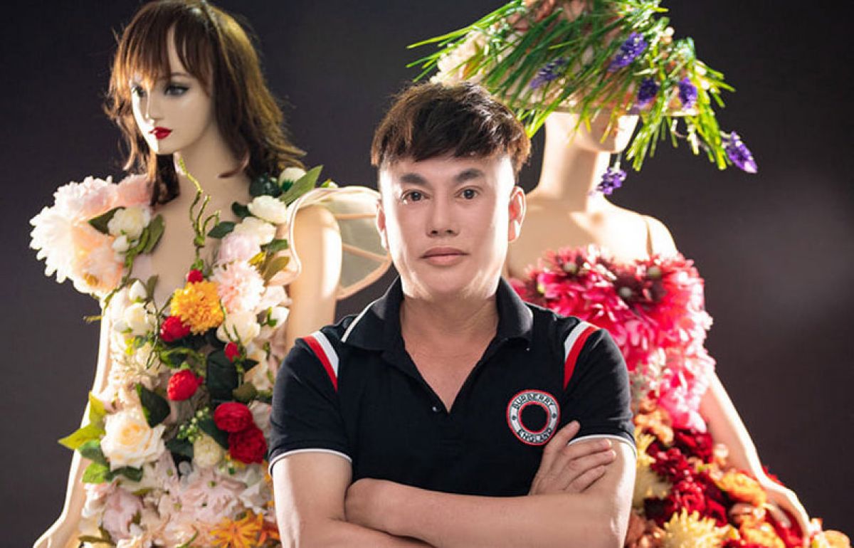 Đào Thị Hà, Đoàn Hồng Trang làm first face, vedette cho bộ sưu tập 30 bộ trang phục kết từ hoa tươi của Tommy Nguyễn