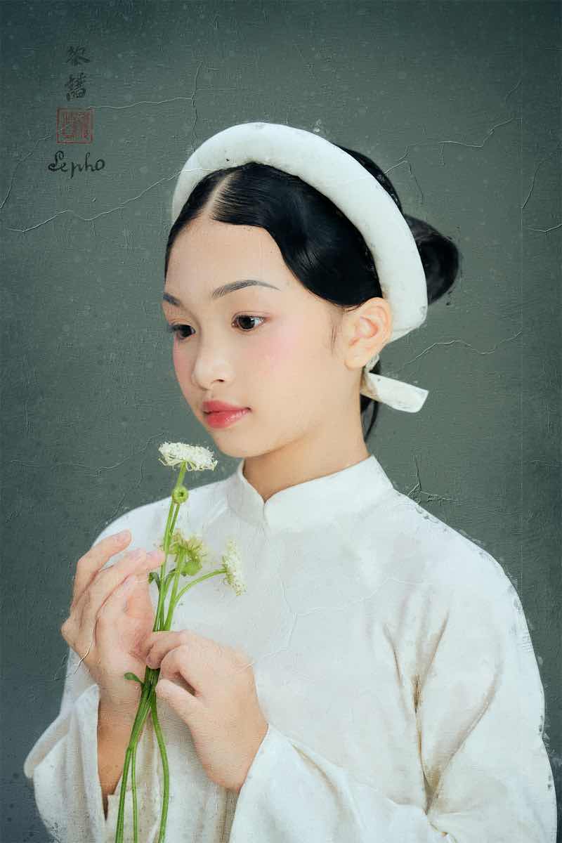 1z.992.ruby-tam-nhi-truyen-thong-spotlight-vietnam-6