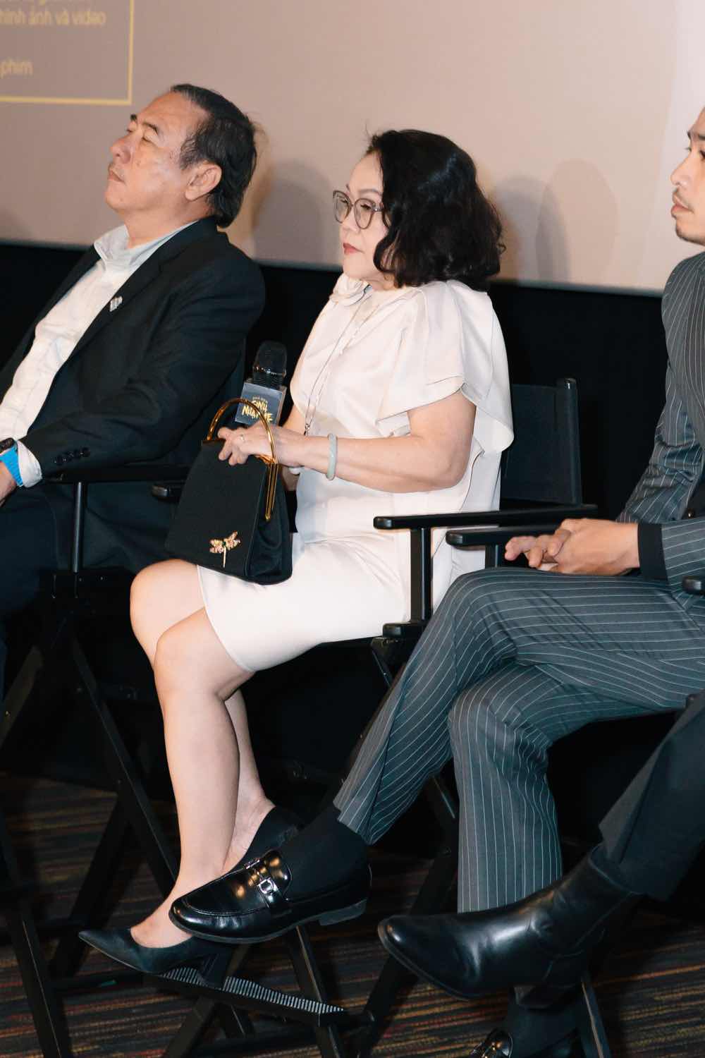 1A.290.pha-dam-sinh-nhat-me-premiere-truyen-thong-spotlight-vietnam00066