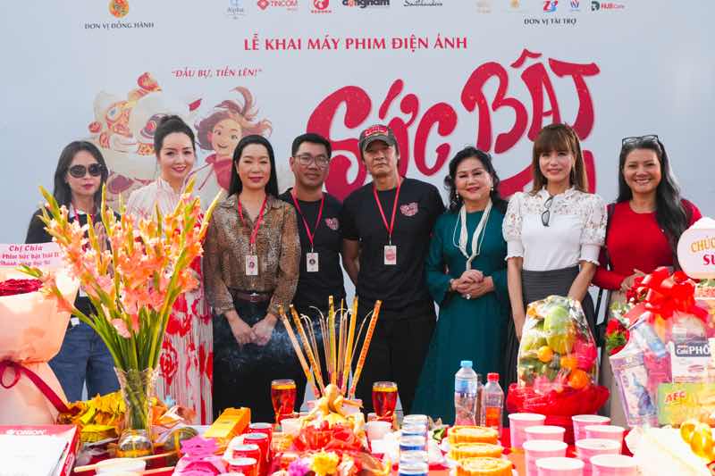 1a.183.suc-bat-trai-tim-khai-may-truyen-thong-spotlight-vietam-4