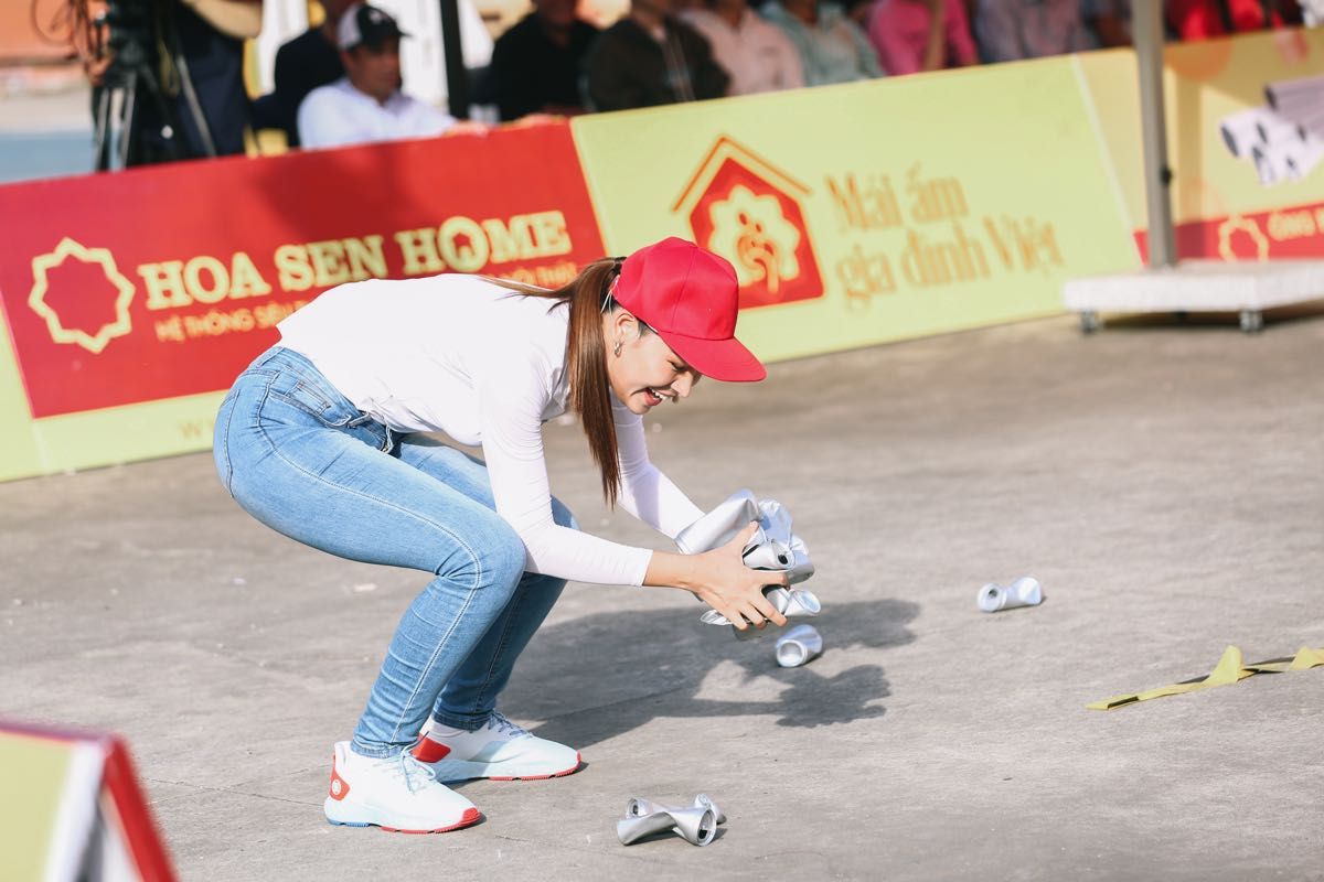 Mái ấm gia đình Việt: Quốc Khánh, Thái Thị Hoa hợp sức mang về 85 triệu đồng tiền thưởng cho các em nhỏ mồ côi