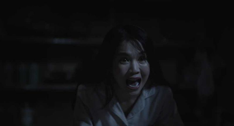 Phim kinh dị Ngọc Trinh đ&oacute;ng ch&iacute;nh h&eacute; lộ những thước phim r&ugrave;ng rợn đầu ti&ecirc;n