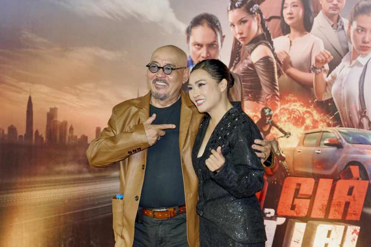 D&agrave;n sao dự ra mắt phim &lsquo;'Bố Gi&agrave; trở lại''