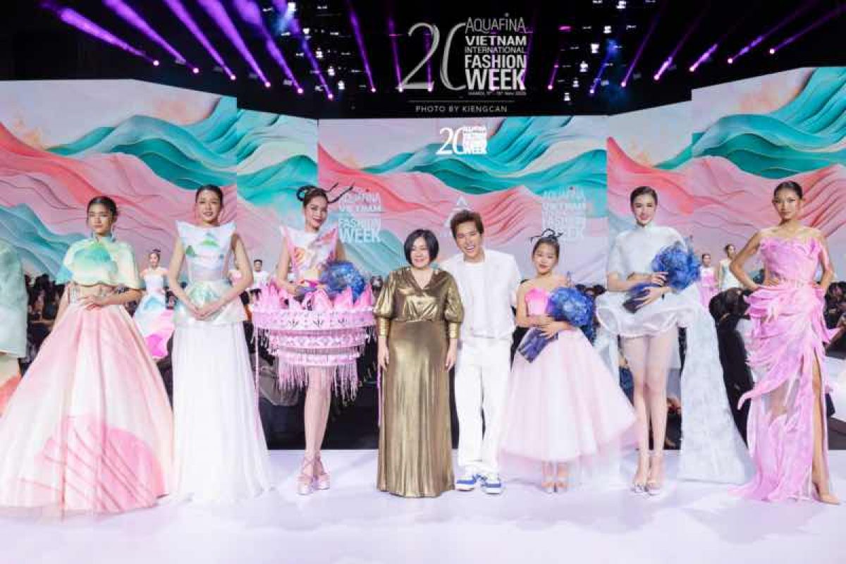 Hậu đăng quang Miss Earth Water, Trịnh Mỹ Anh thành tâm điểm tại Tuần lễ thời trang Quốc tế Việt Nam 2025