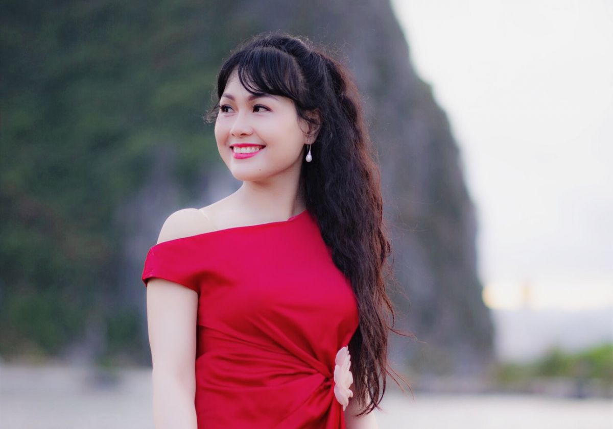 Gặp gỡ Á khôi Lê Thị Minh Phúc sau đêm chung kết Miss Photo 2020