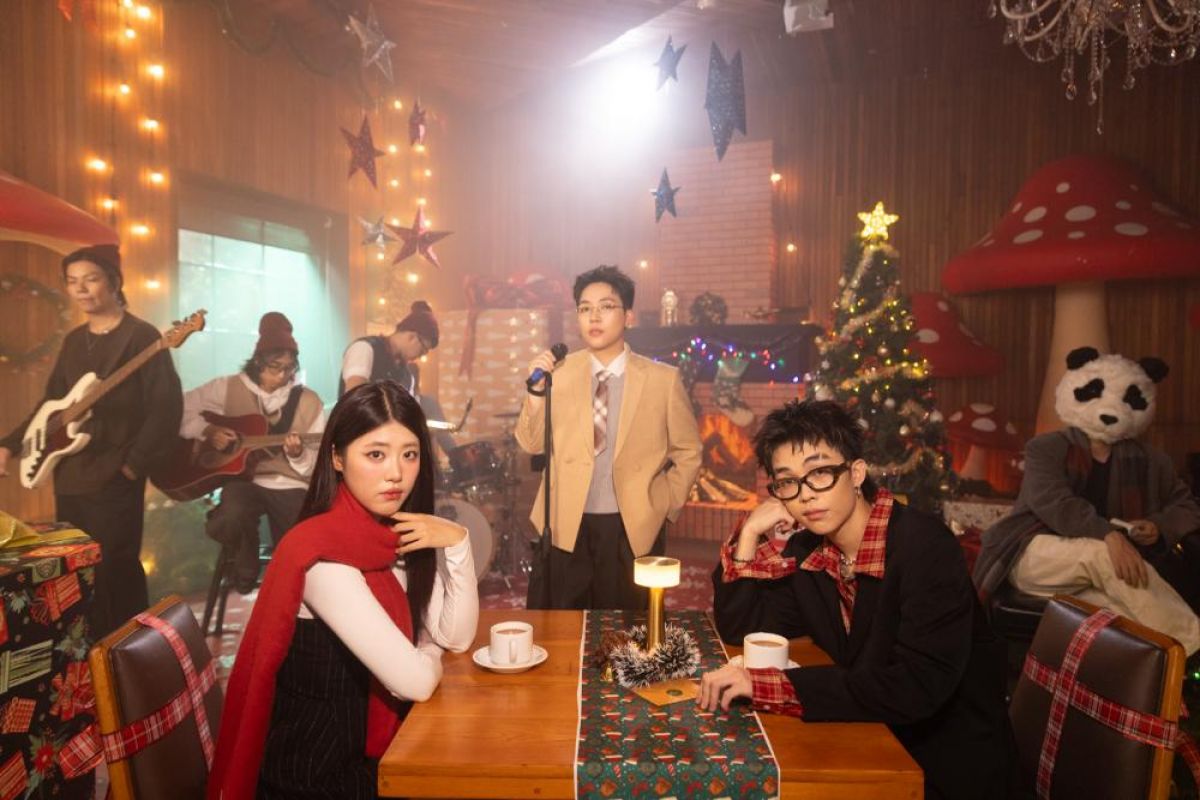 PiaLinh &ldquo;hẹn h&ograve;&rdquo; v&agrave; &ldquo;giận dỗi&rdquo; Dangrangto