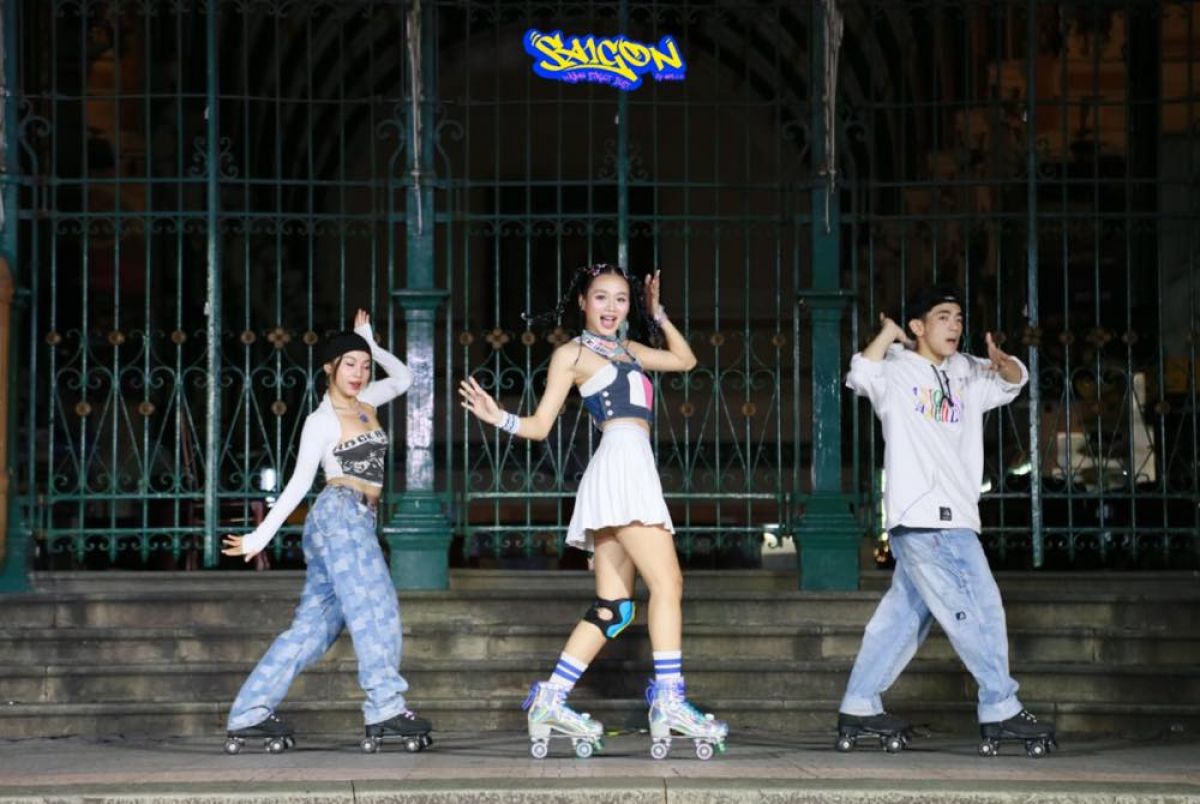 Ca sĩ trẻ Giana mang sức sống tươi trẻ đến Saigon Urban Street Fest