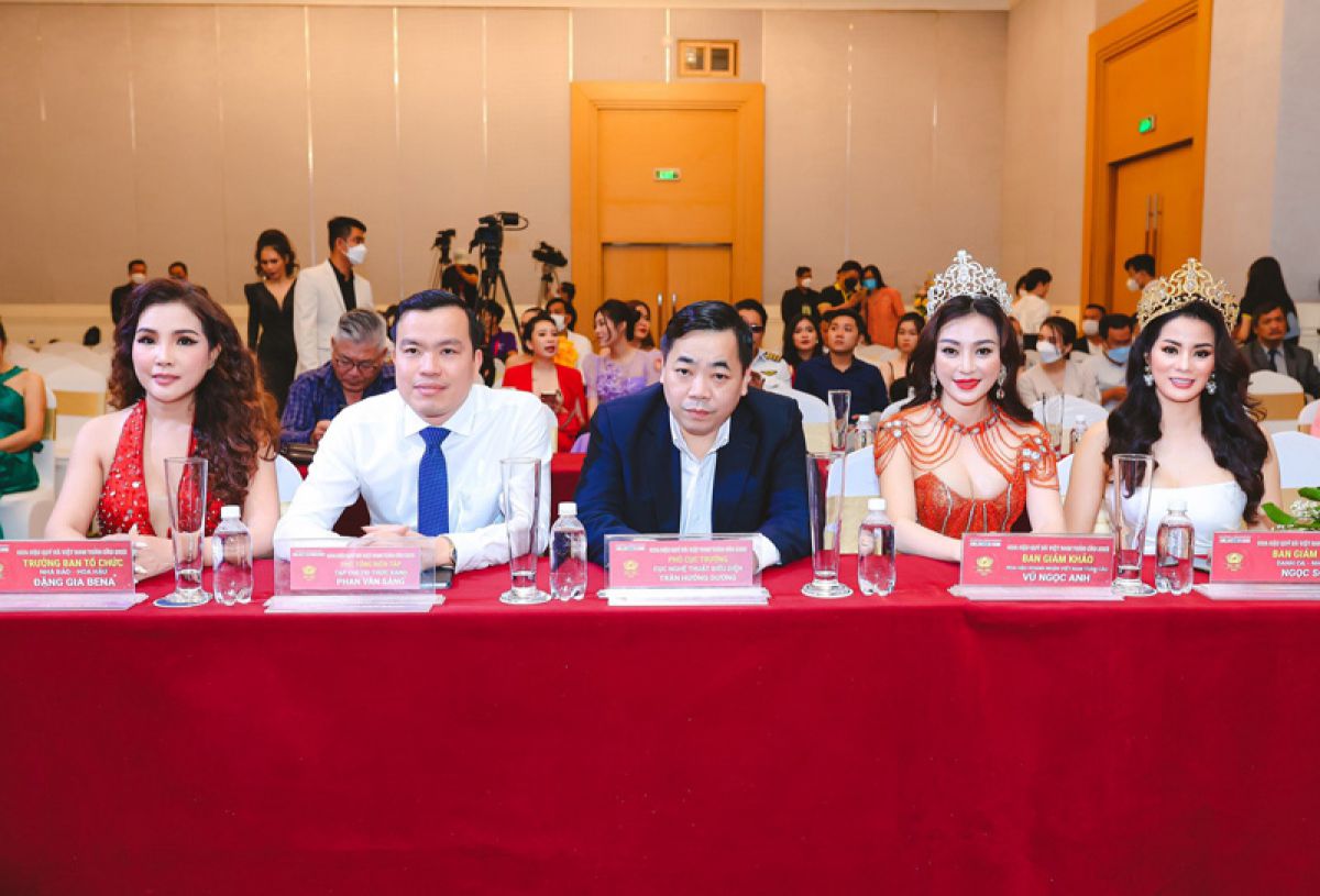 Công bố cuộc thi Hoa hậu Quý bà Việt Nam toàn cầu 2022
