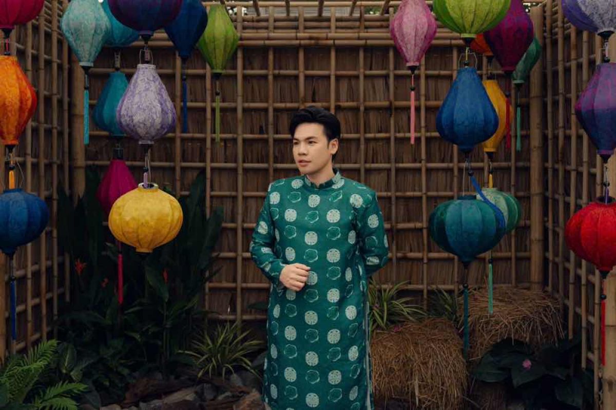 MC TĂNG VINH QUANG: &ldquo;T&Ocirc;I KH&Ocirc;NG CHẠY THEO H&Agrave;O QUANG M&Agrave; TẠO RA GI&Aacute; TRỊ CỦA RI&Ecirc;NG M&Igrave;NH''