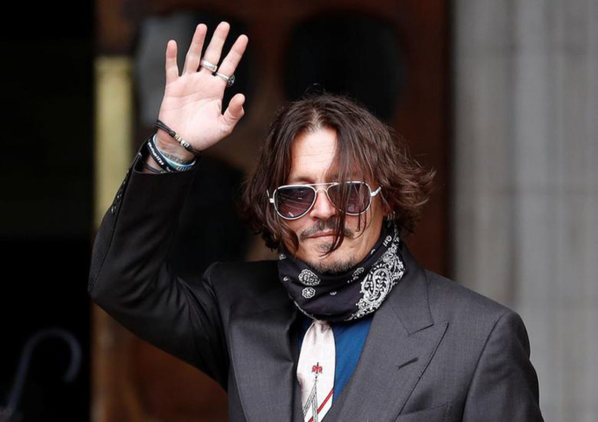 Johnny Depp kháng cáo vụ kiện “kẻ đánh vợ”