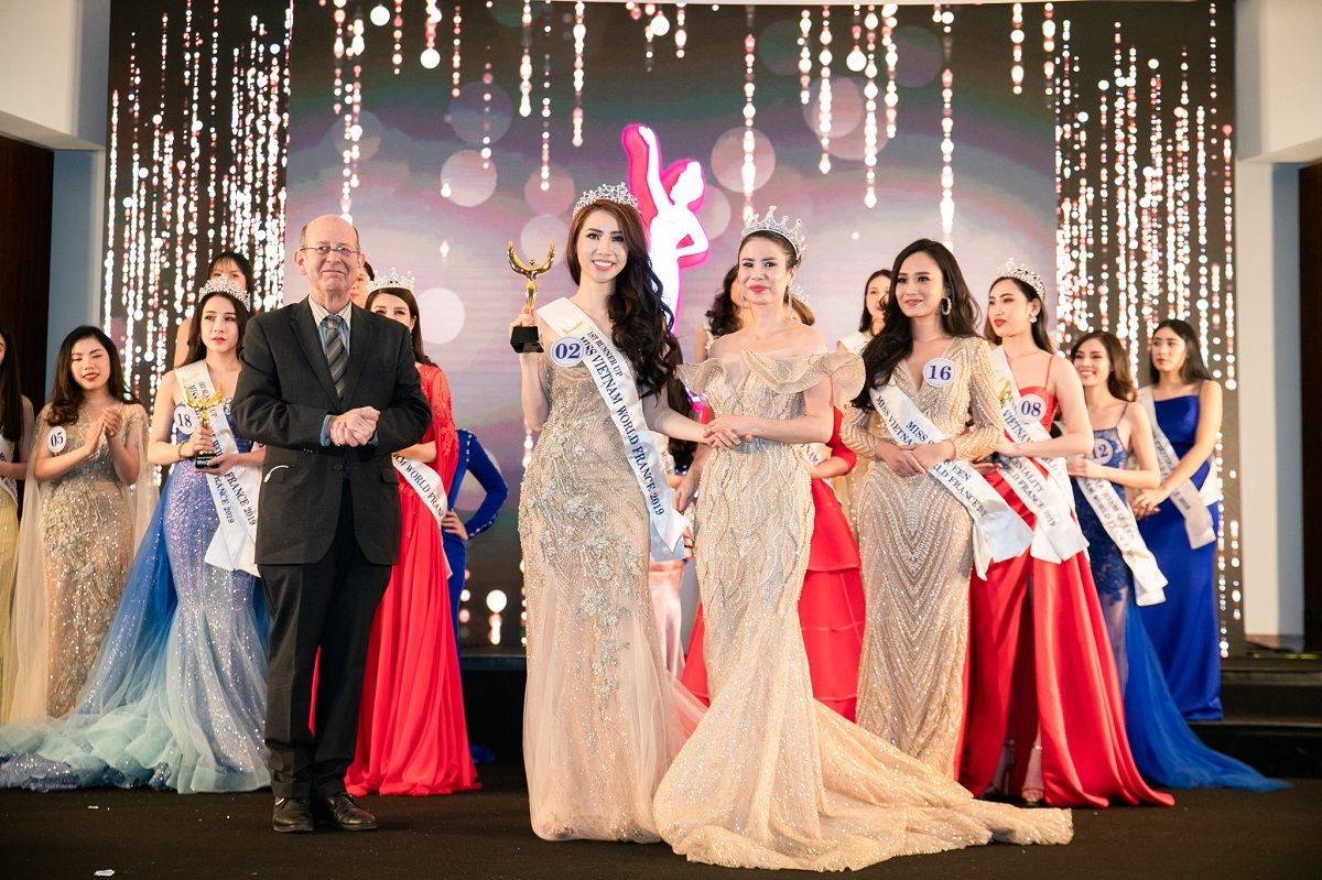 Mỹ nhân Hà Thành - Trần Vũ Hương Trà đăng quang Miss Vietnam World France 2019