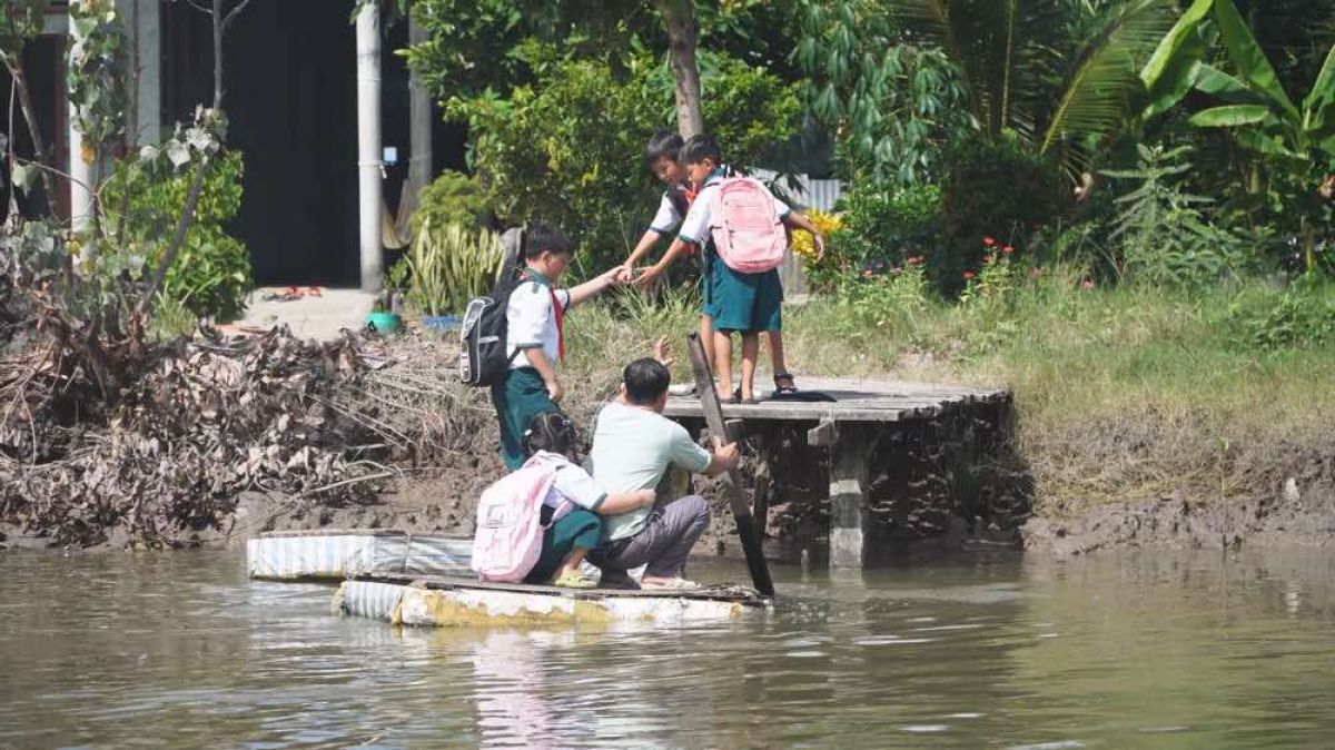 Nhịp thời gian: Chương trình nghệ thuật ẩm thực gây quỹ xây cầu và mổ tim bà con nghèo