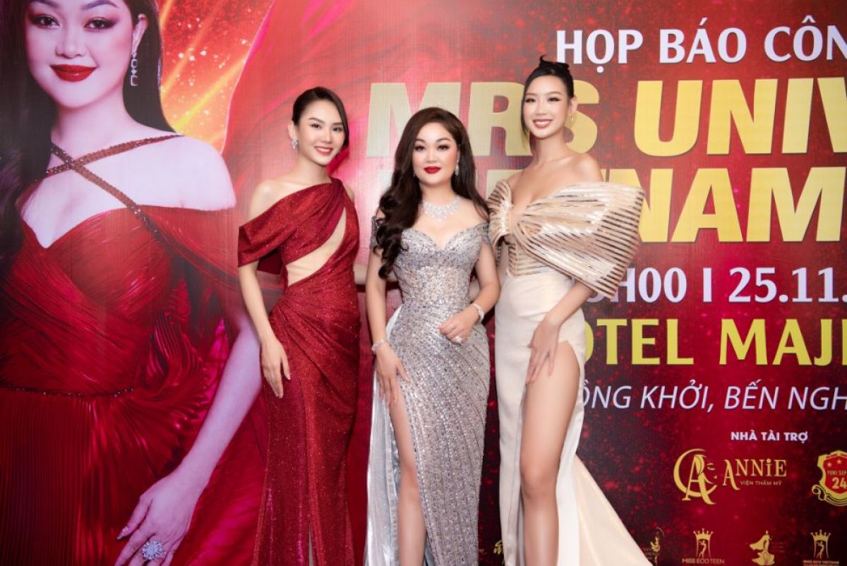 CEO thương hiệu Ngọc Châu Âu đình đám Hoàng Thanh Nga dự thi Mrs Universe 2022