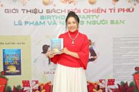 CEO L&ecirc; Phạm ra mắt s&aacute;ch &lsquo;'Nội chiến Tỉ ph&uacute;''