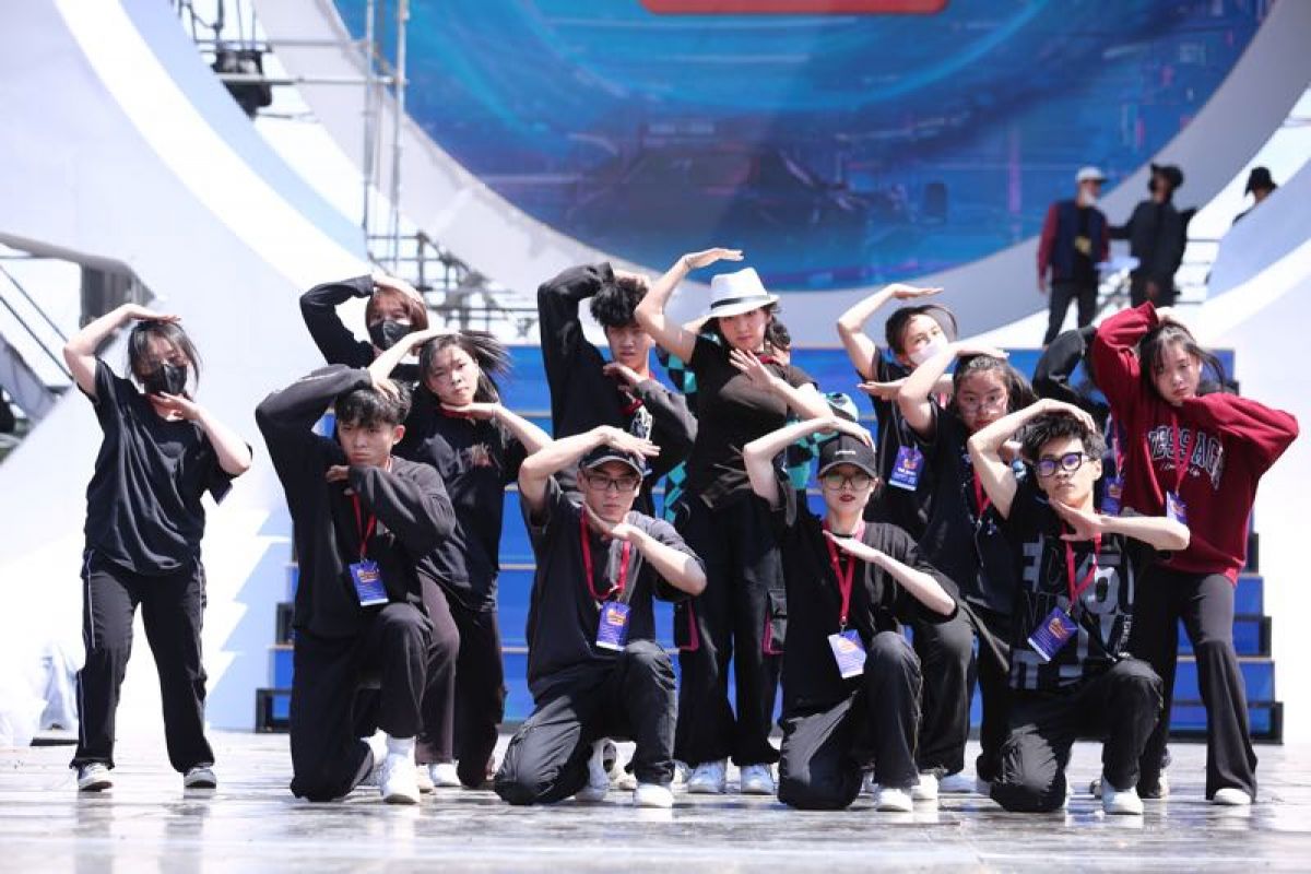 212 Nation tự tin giành Quán quân bảng trong trào mở rộng Dalat Best Dance Crew 2024 - Hoa Sen Home International
