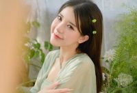 Ca sĩ đa năng Linh Hương Luz